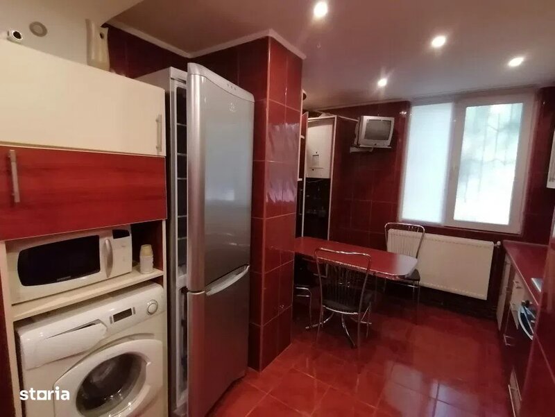 Budimex Apartament 3 camere decomandat, centrala termica, mobilat si utilat,
