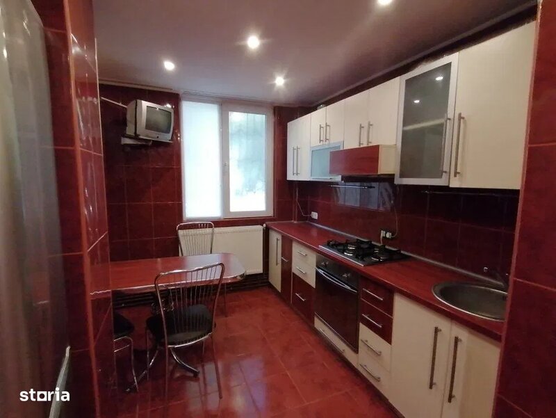Budimex Apartament 3 camere decomandat, centrala termica, mobilat si utilat,